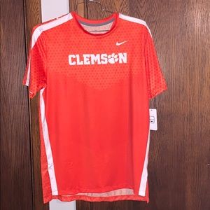 🆕 Nike 2019 Clemson Tigers Shirt